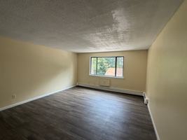 featured image of 1282 East St