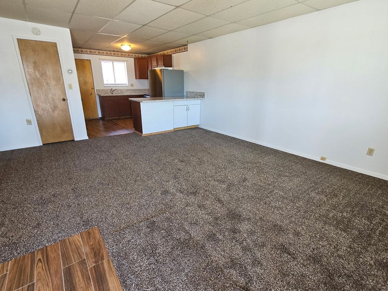 603 15th St - Photo 2 of 7
