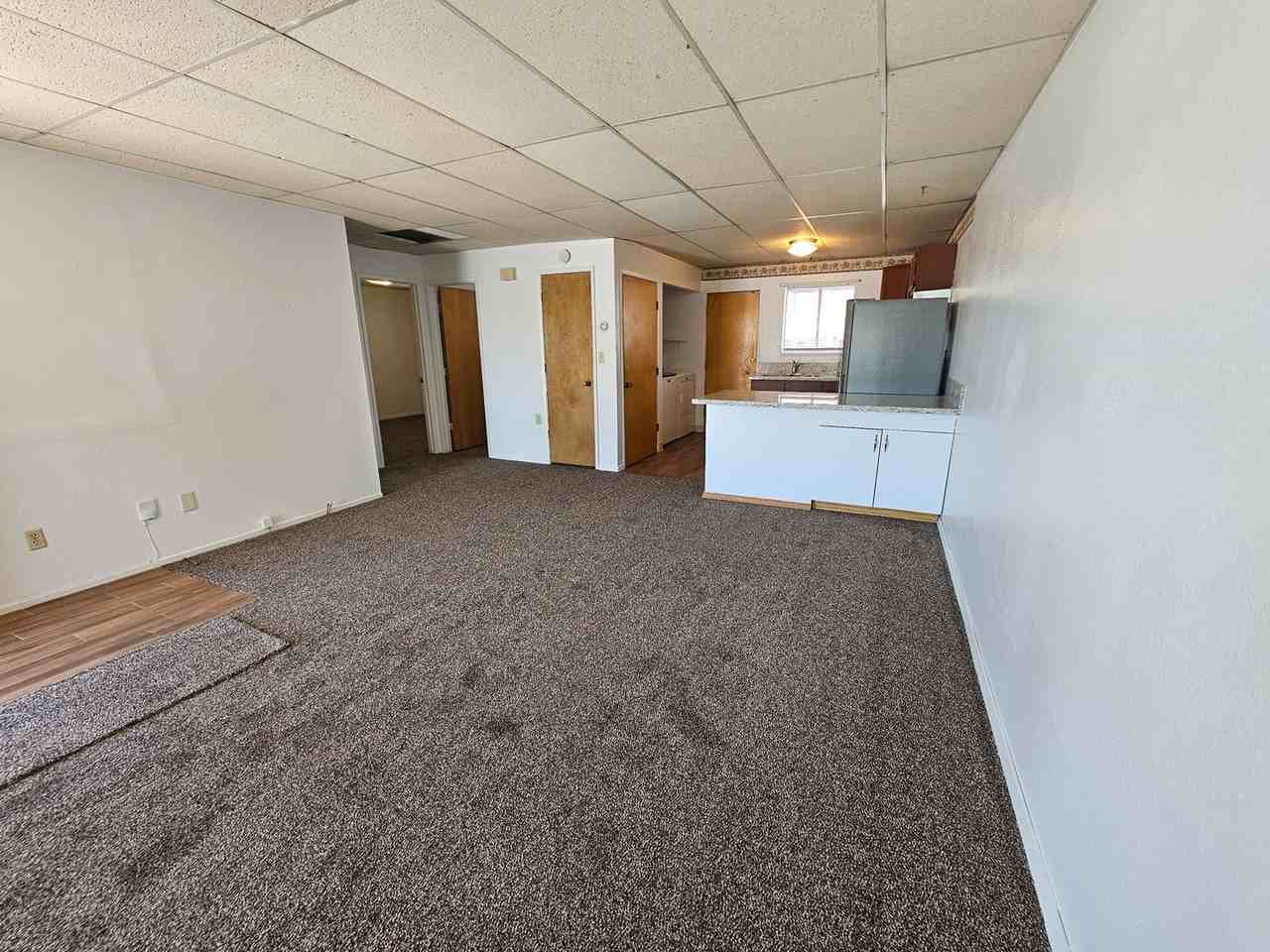 603 15th St - Photo 3 of 7