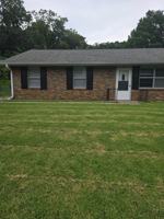 featured image of 1713 Stanford Dr