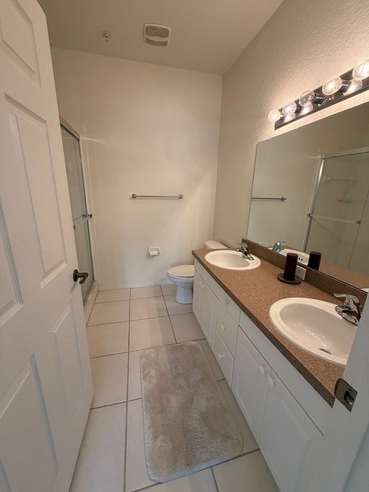3980 Mediterranea Cir #522 - Photo 5 of 22
