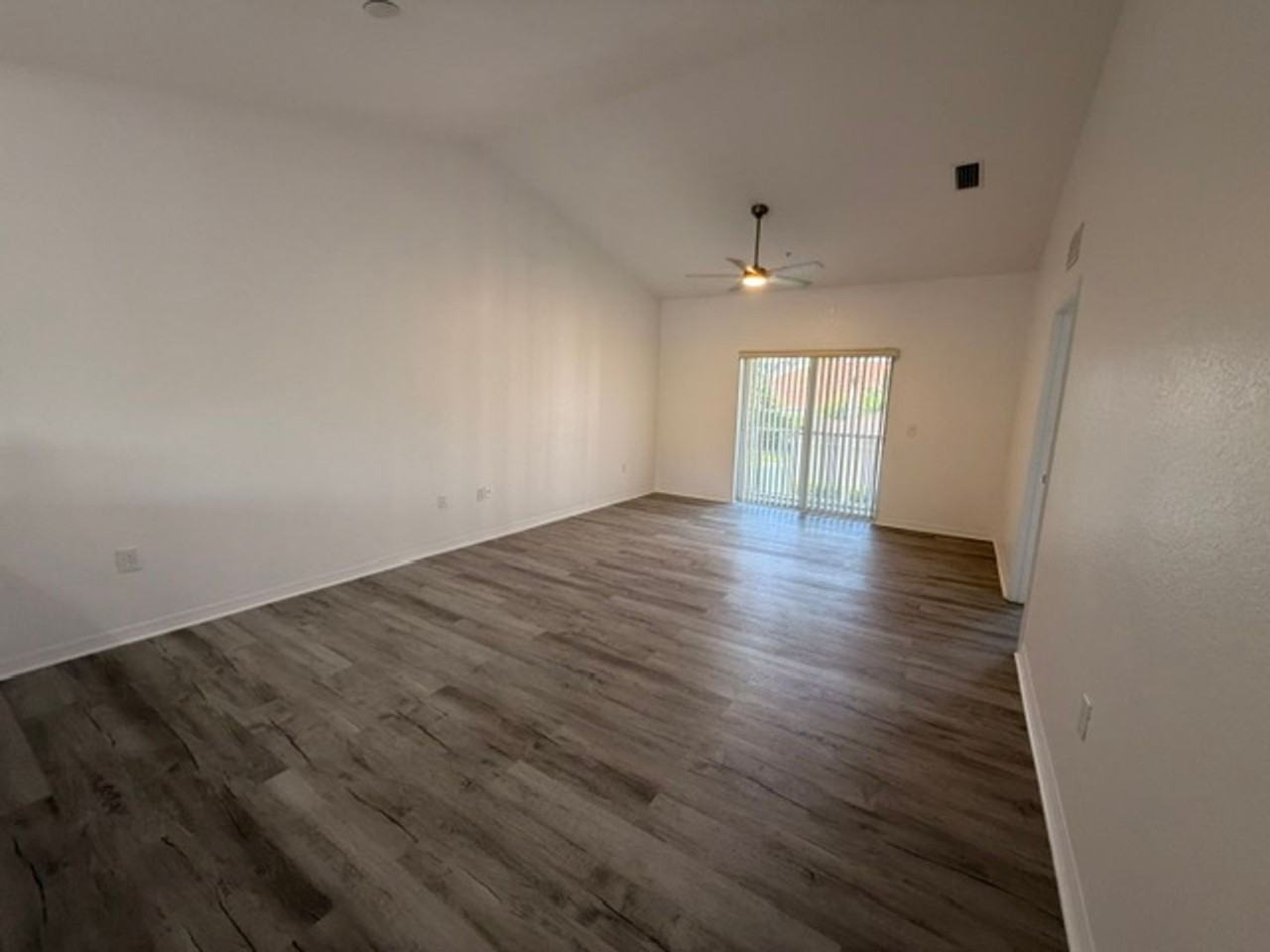 3980 Mediterranea Cir #522 - Photo 3 of 22