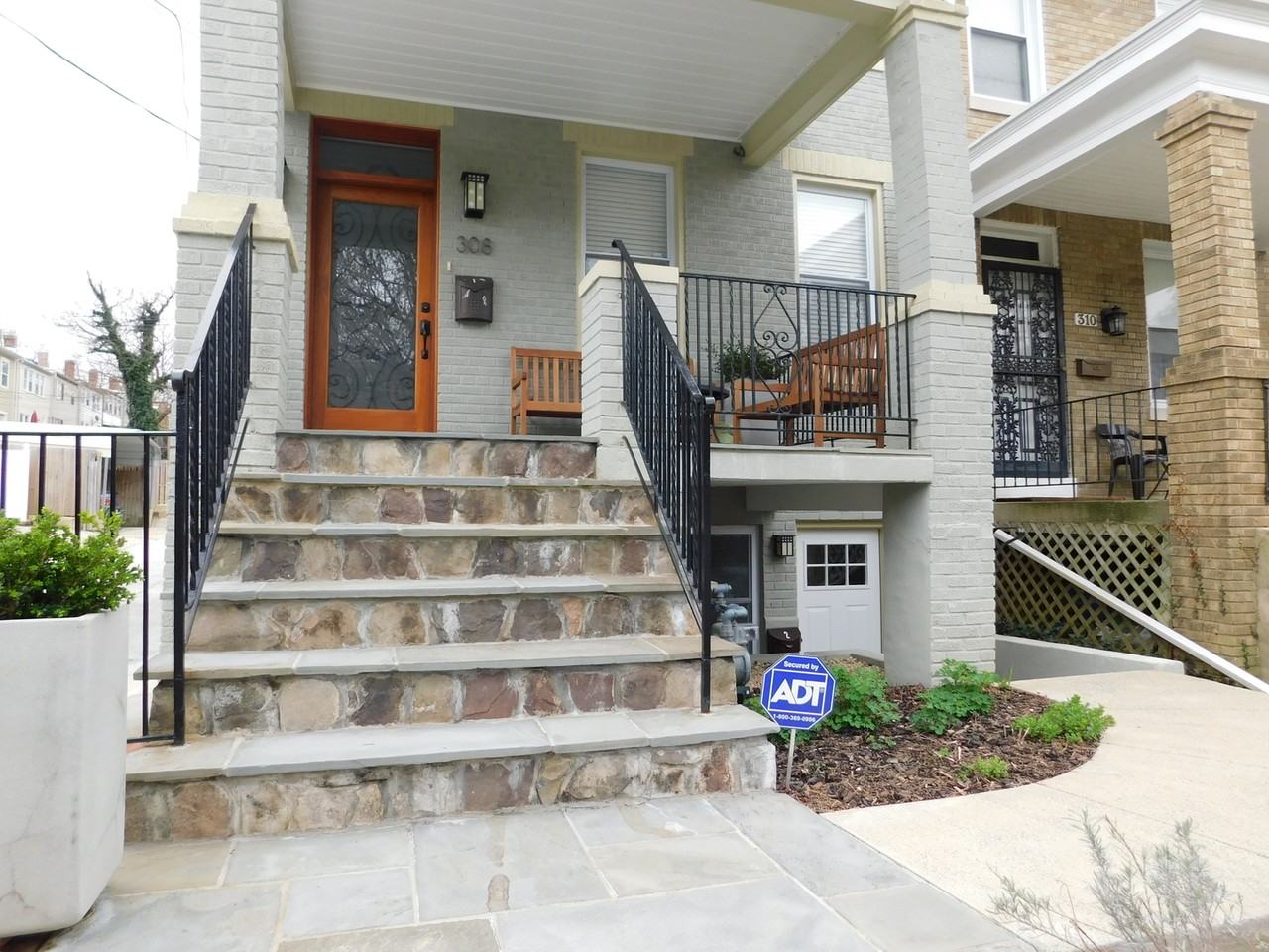 308 Webster St Nw #2 - Photo 3 of 50