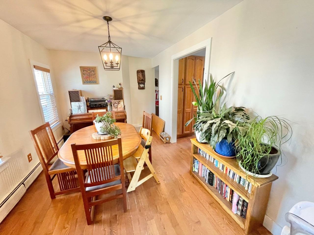 133 S Main St - Photo 7 of 29