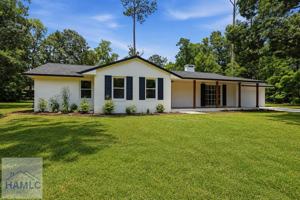 featured image of 762 E Bay St