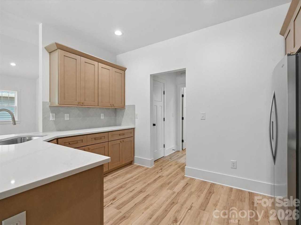 4113 Rutgers Ave - Photo 3 of 20
