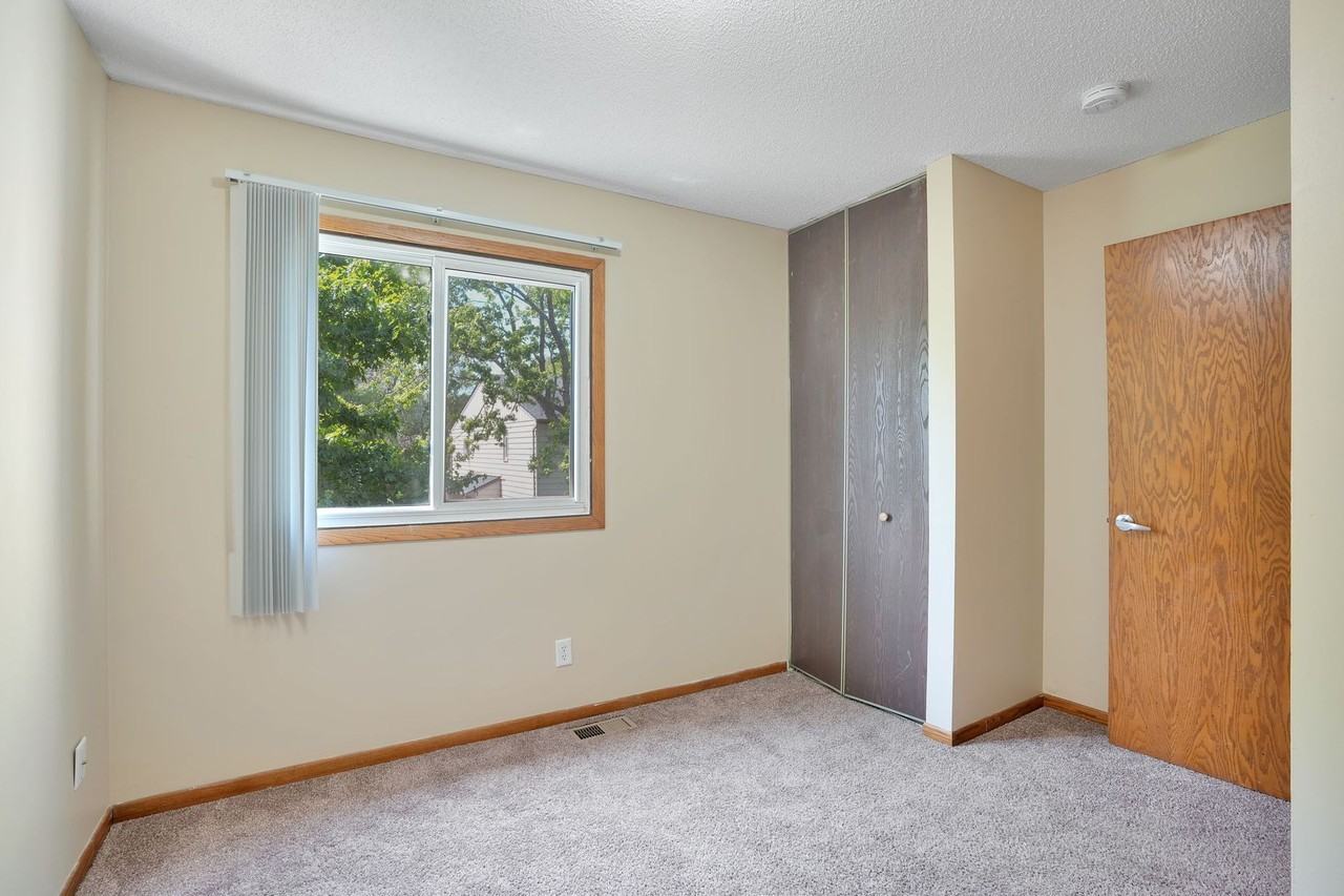 Northdale Commons Townhomes – Multi - Photo 6 of 10