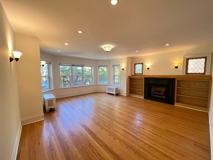 Hoyne - Photo 1 of 1