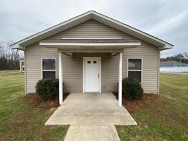 featured image of 33 Jacob Ln