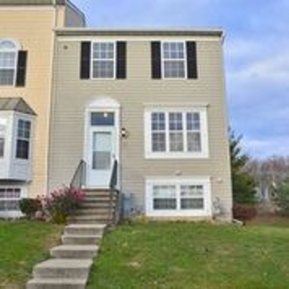 123 Hunter Ct - Photo 3 of 28