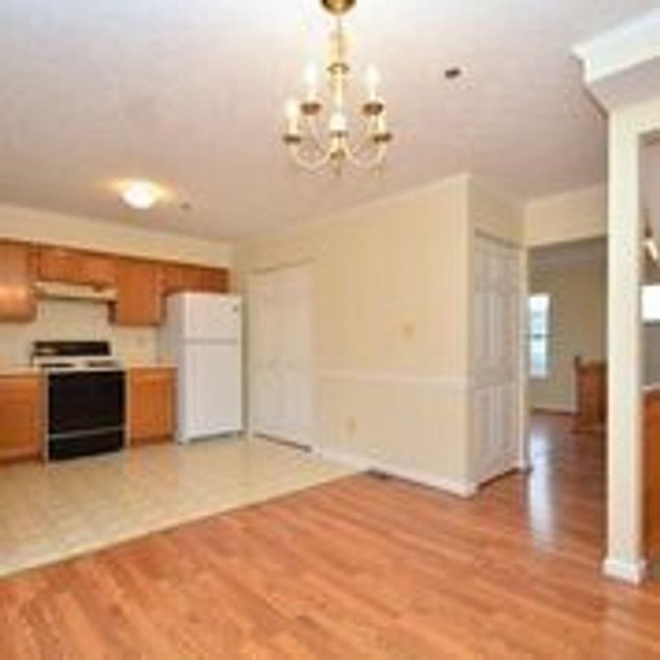 123 Hunter Ct - Photo 5 of 28
