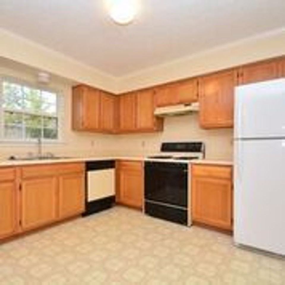 123 Hunter Ct - Photo 7 of 28