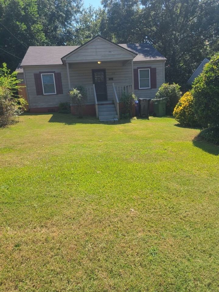 1132 Neill Dr - Photo 2 of 2