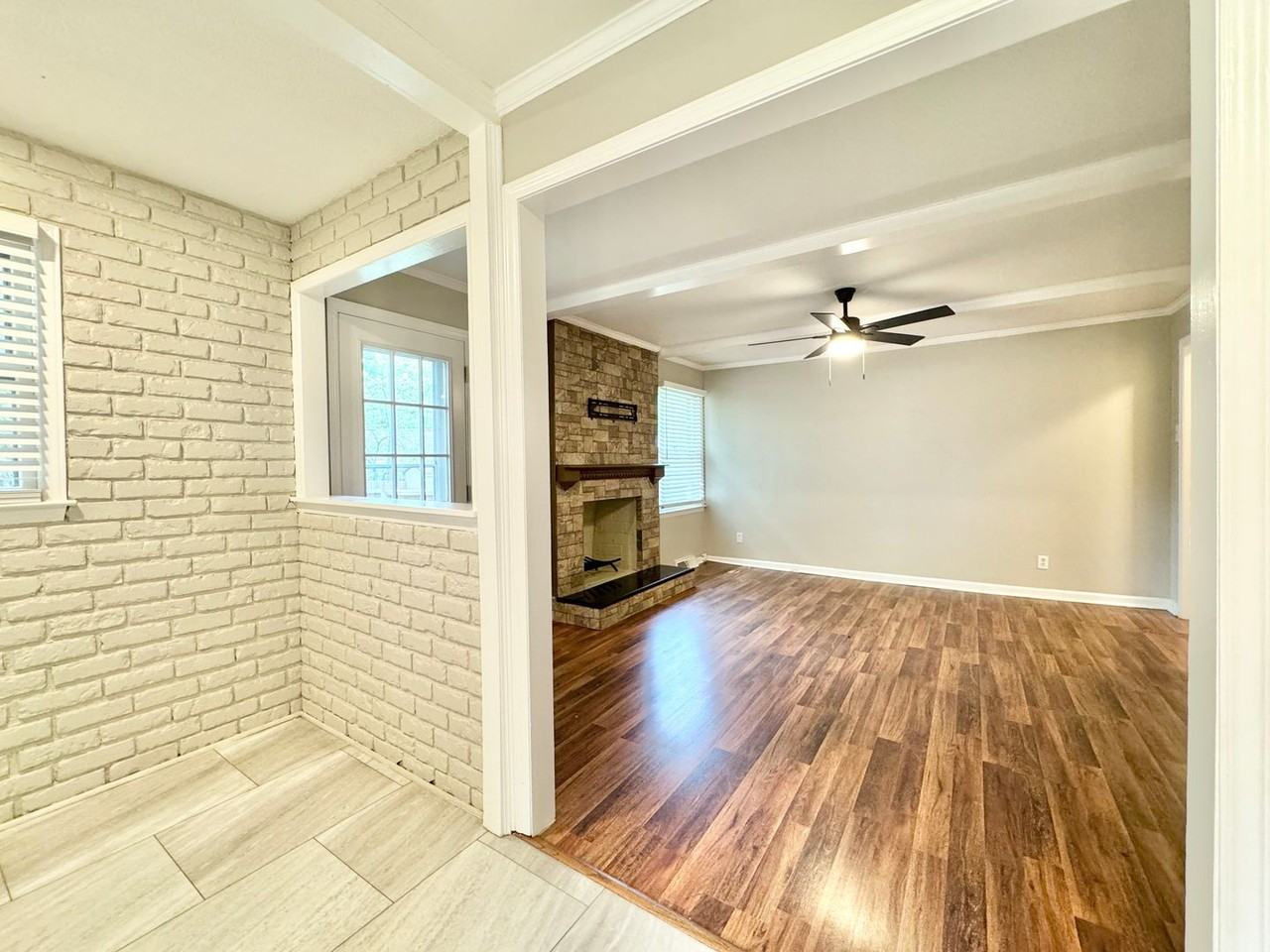 5303 Ainsworth Dr - Photo 4 of 17