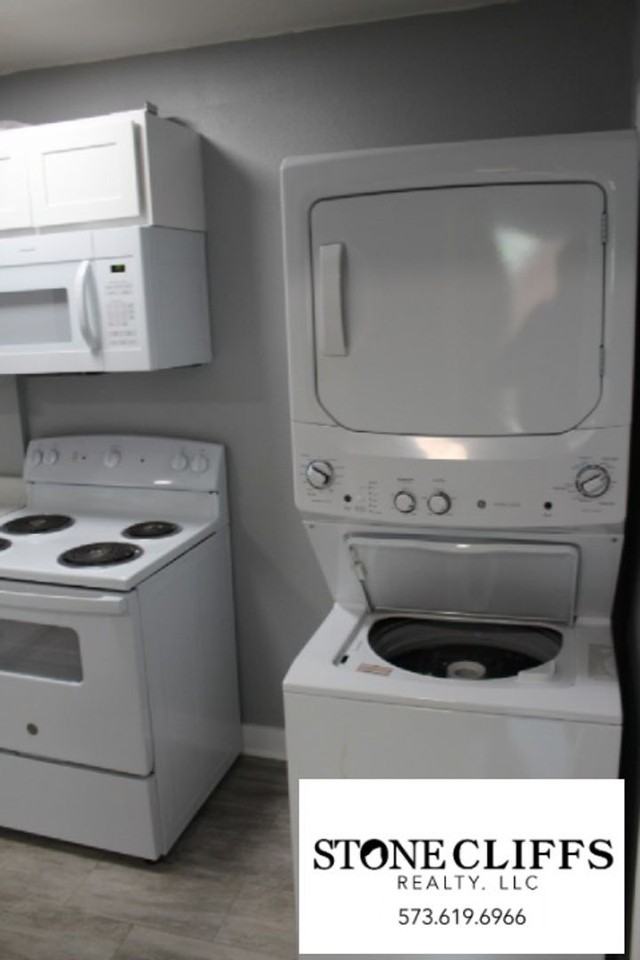708 Houchin St - Photo 7 of 20