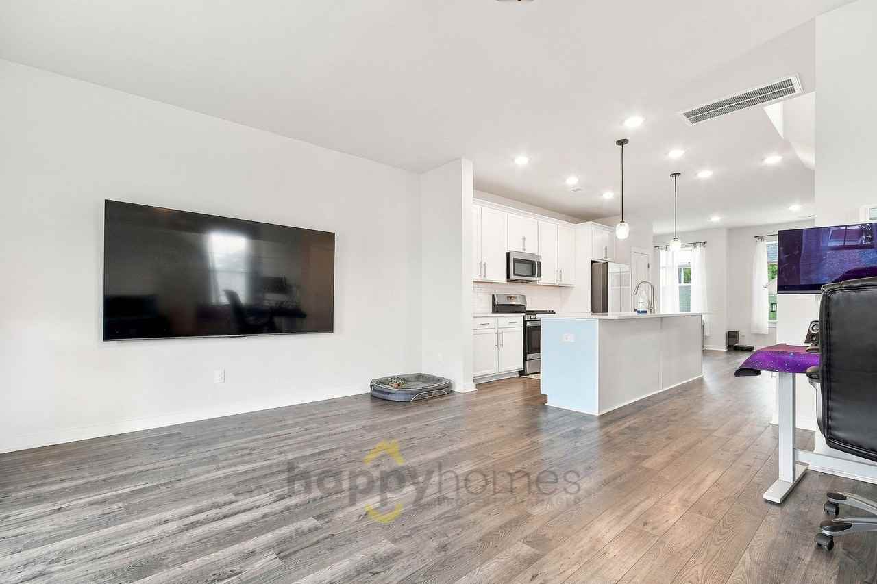1023 Old Cypress Run - Photo 6 of 19
