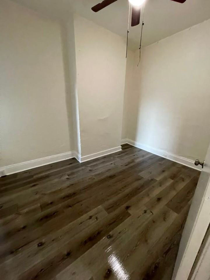 2941 Clifton Ave - Photo 7 of 22