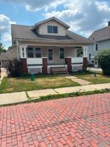 3611 Buechner Ave - Photo 1 of 1