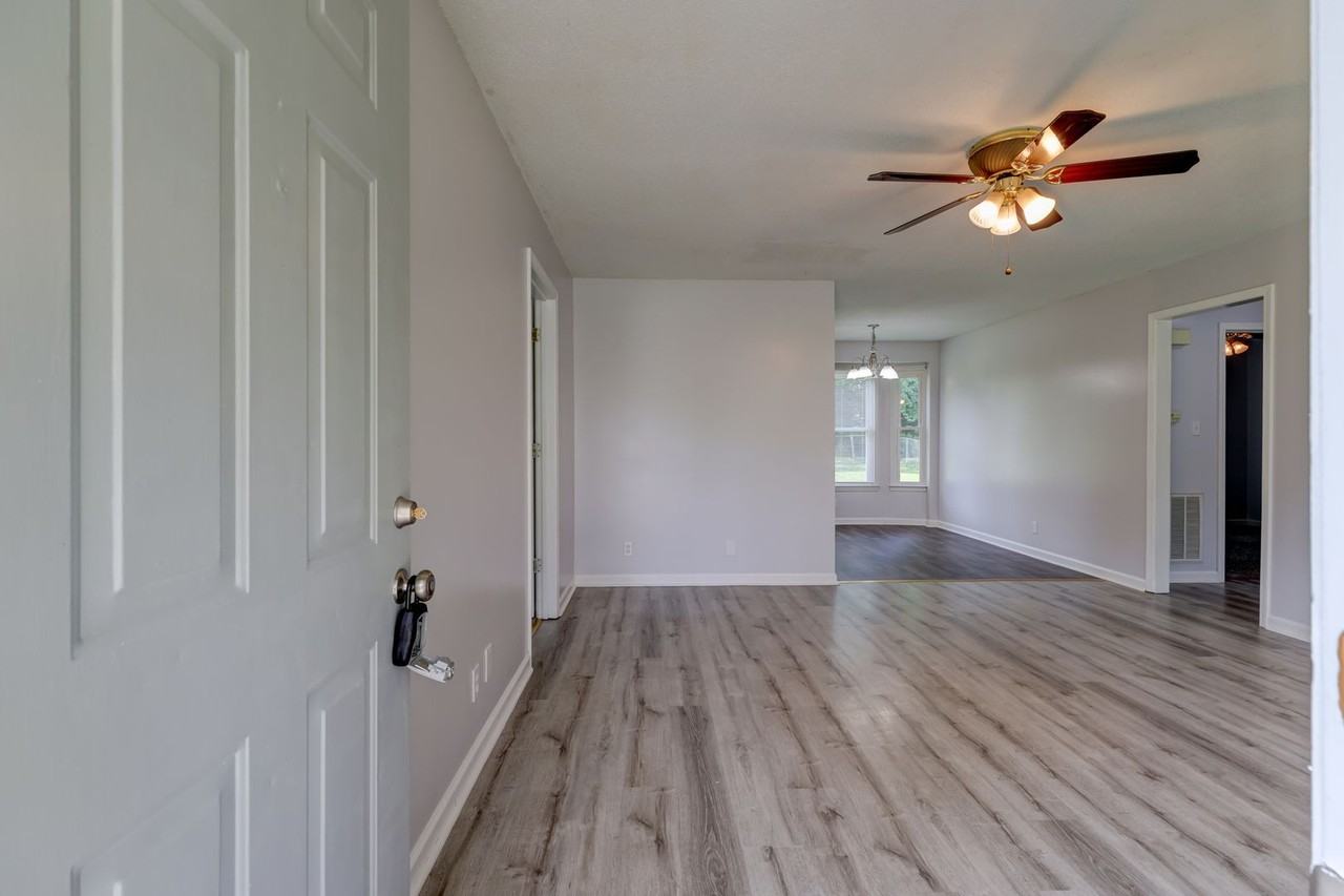 204 Bob White Dr - Photo 6 of 43