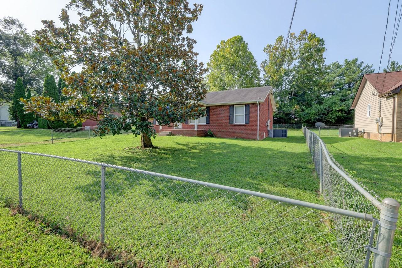 204 Bob White Dr - Photo 5 of 43