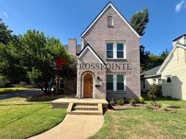 featured image of 831 W Houston St