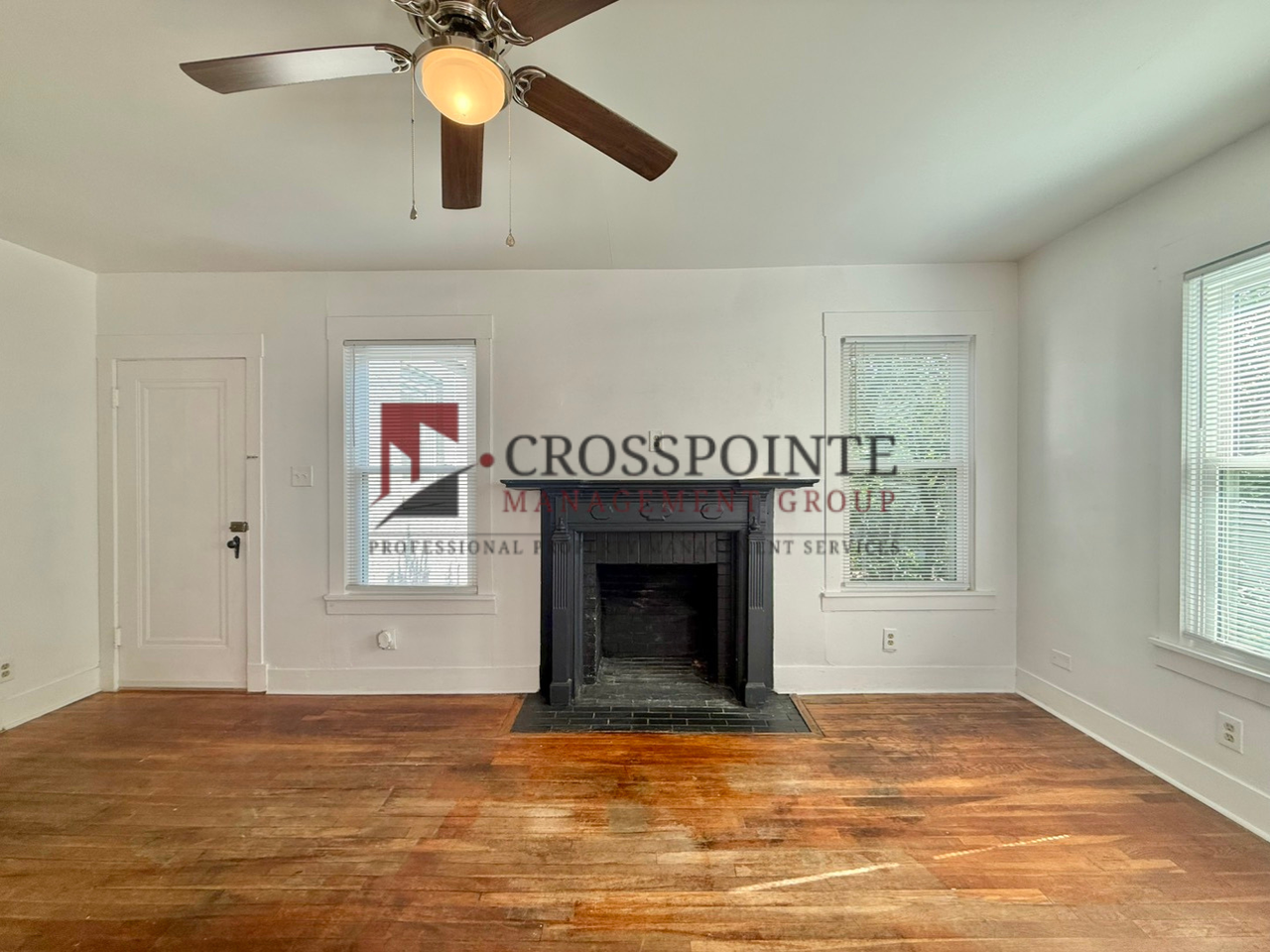 831 W Houston St - Photo 5 of 18
