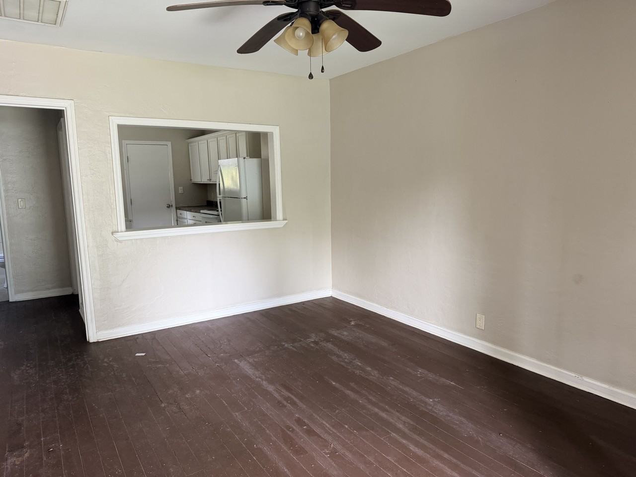 3661 Wylly Ave - Photo 2 of 9