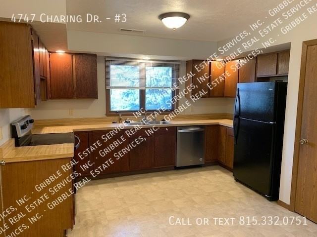 4747 Charing Dr #3 - Photo 5 of 12