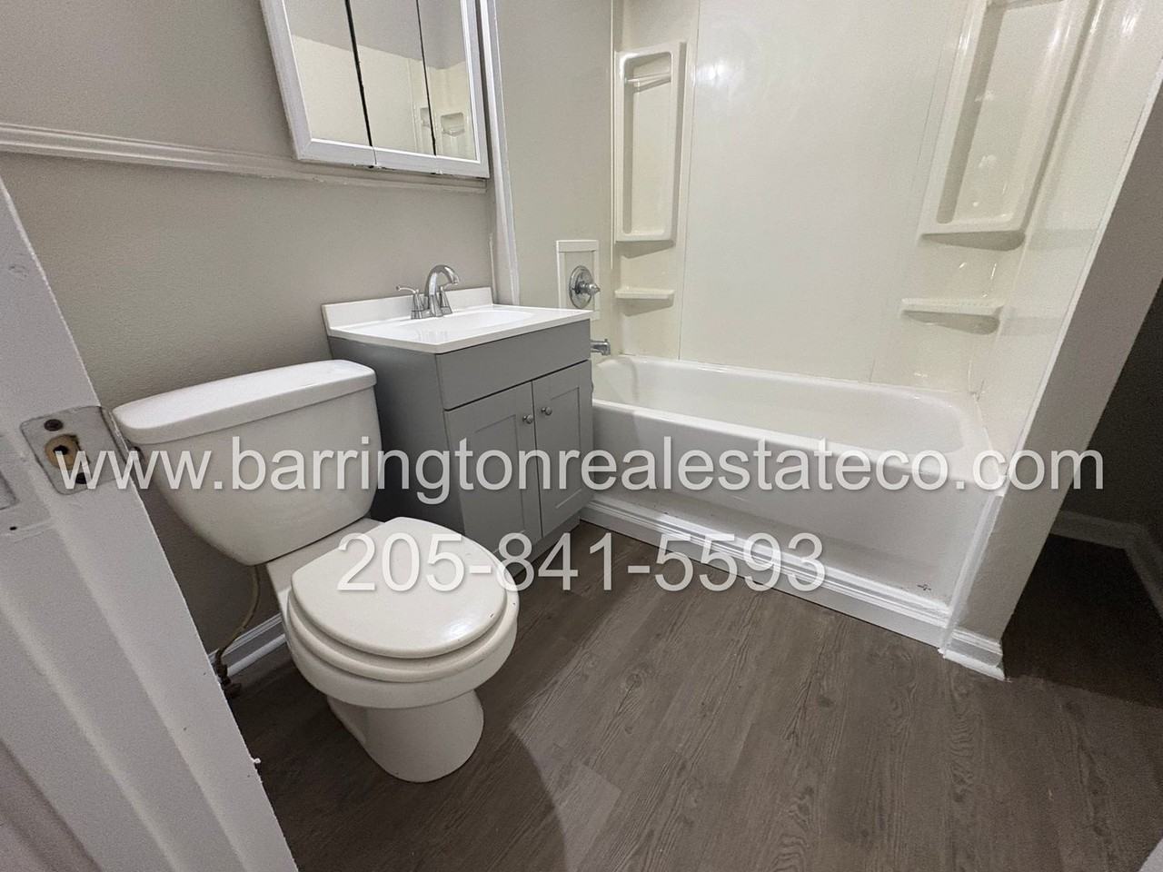 1429 Alabama Ave Sw - Photo 3 of 4