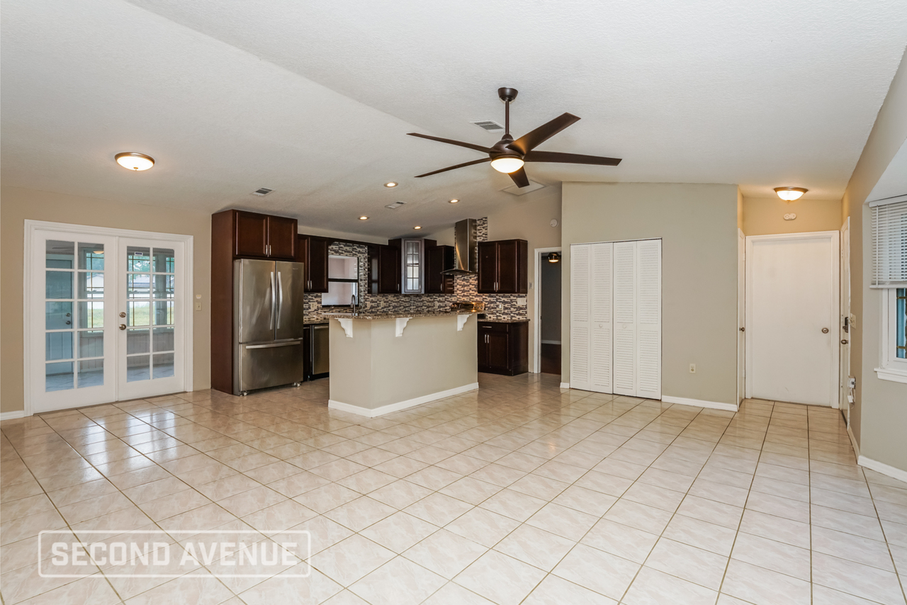 613 Hamm St Nw - Photo 7 of 24