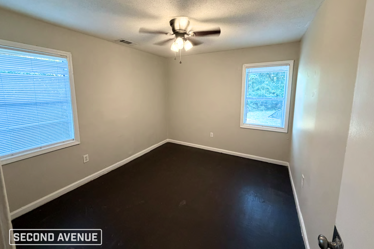 2211 Hawkins Mill Rd - Photo 4 of 10