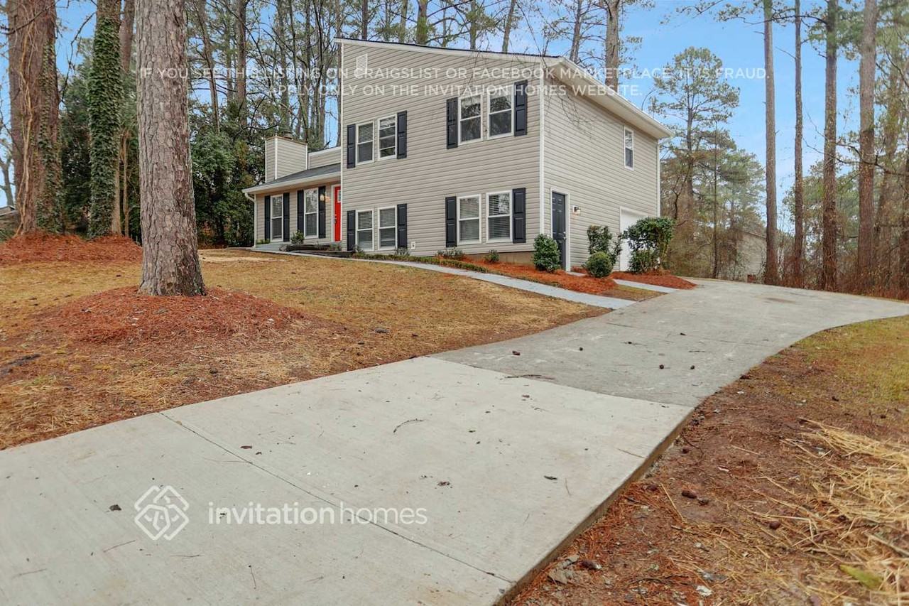 4496 Fowler Ln - Photo 2 of 26