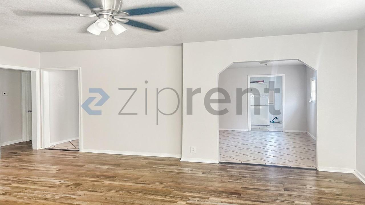 3945 E Madison Ave #1 - Photo 7 of 17