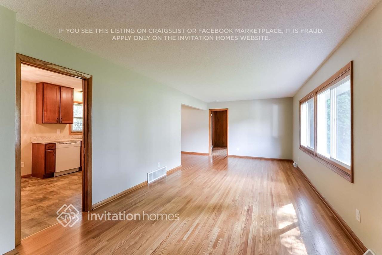 3790 Grand Ave - Photo 6 of 20