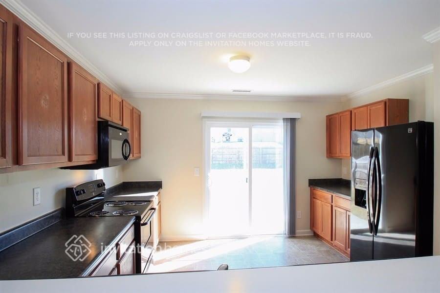 2406 Ferdinand Dr - Photo 7 of 17