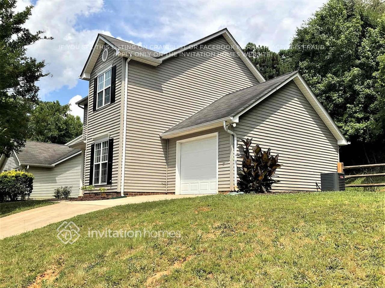 4703 Bancroft Pl - Photo 2 of 19