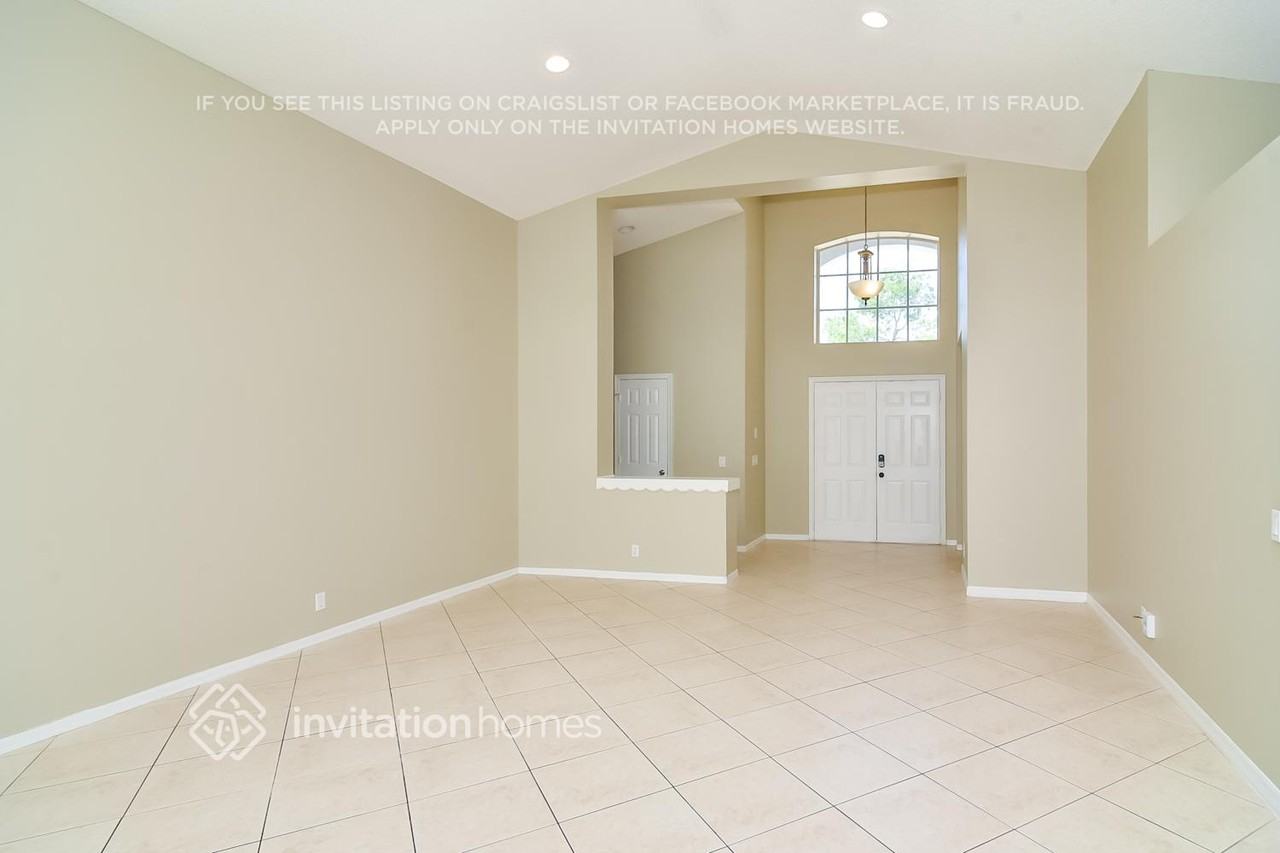 156 Cameron Dr - Photo 2 of 22