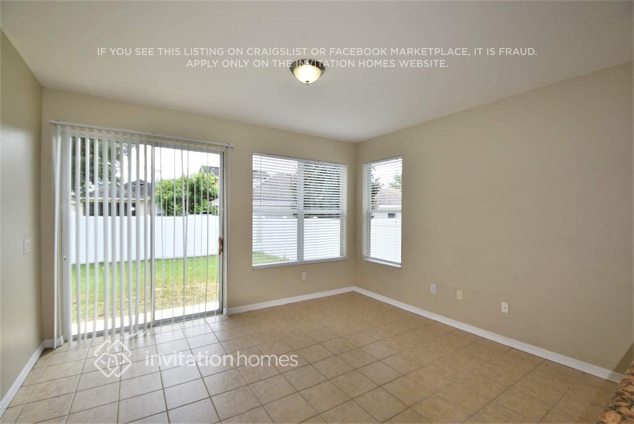 10305 Greystone Ridge Ct - Photo 5 of 19