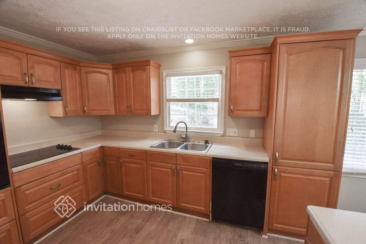2991 Caribou Trl - Photo 2 of 8