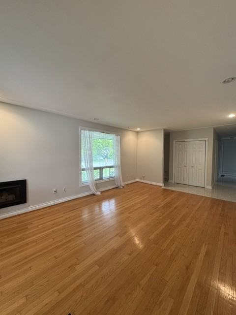 584 Wonderland Road North - Photo 2 of 19
