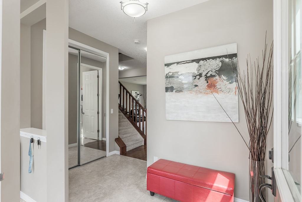 644 Windridge Rd Sw - Photo 2 of 33