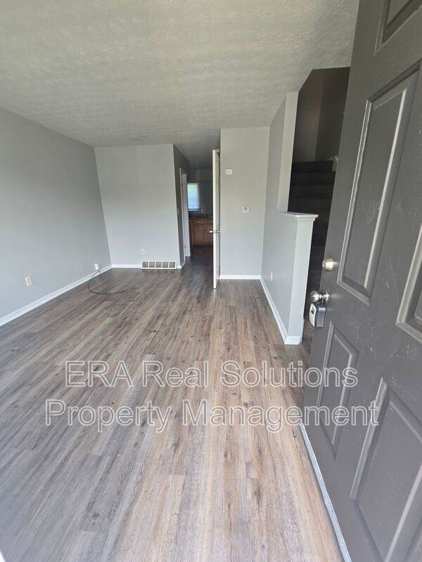 1706 Carstare Dr - Photo 7 of 19