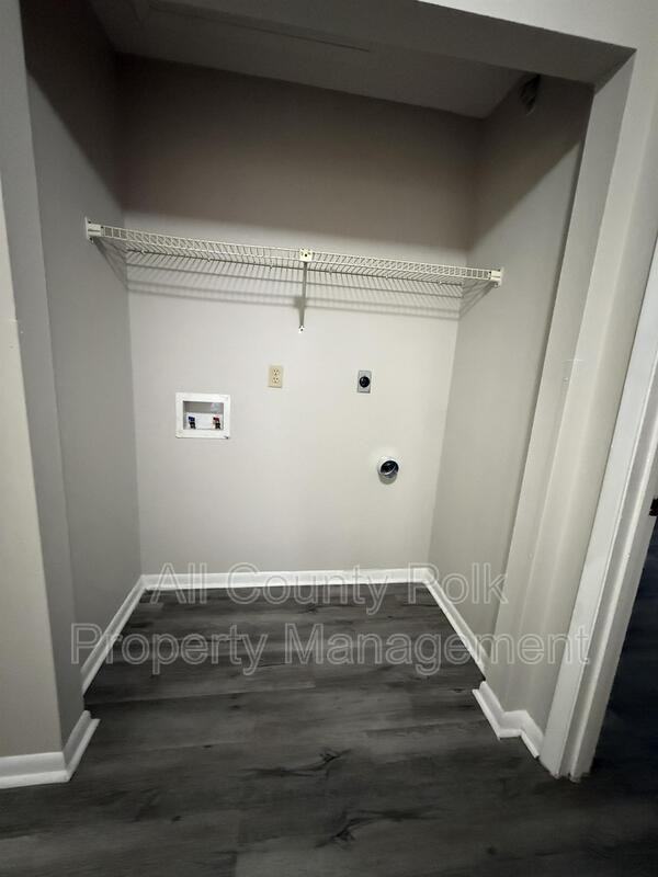1640 Crystal Park Cir - Photo 6 of 15