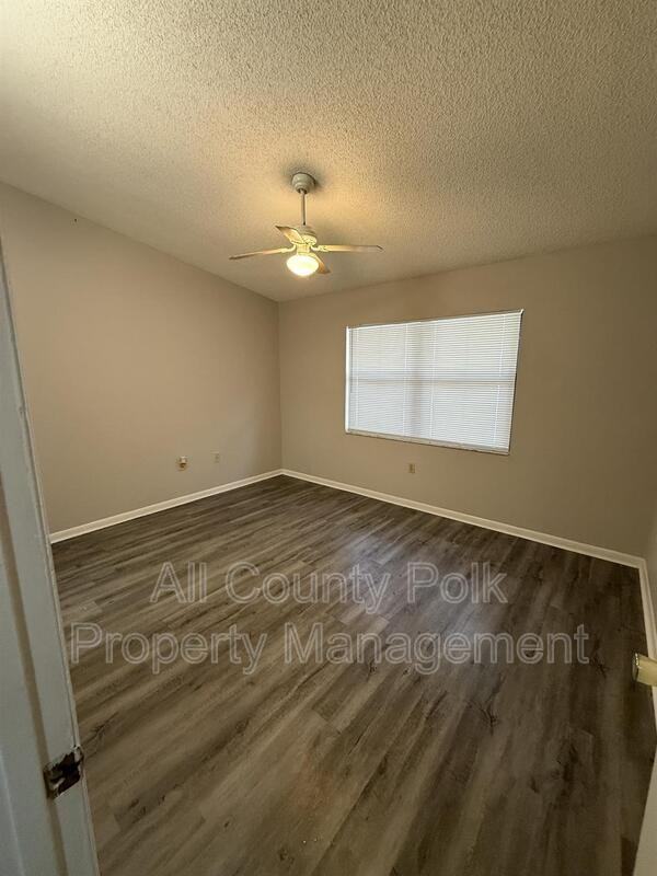 1640 Crystal Park Cir - Photo 7 of 15