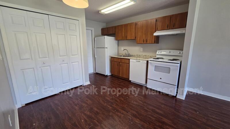 840 Fox Lake Dr - Photo 5 of 14