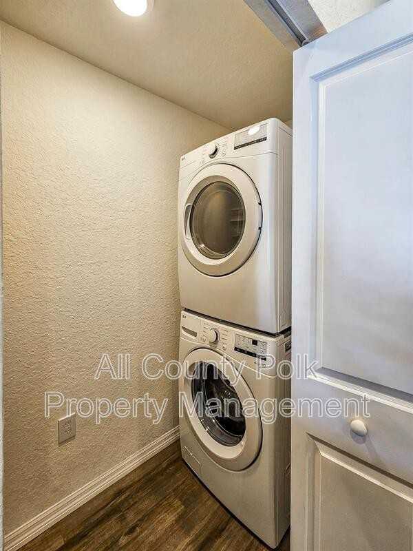 915 Ariana St #52 - Photo 7 of 14