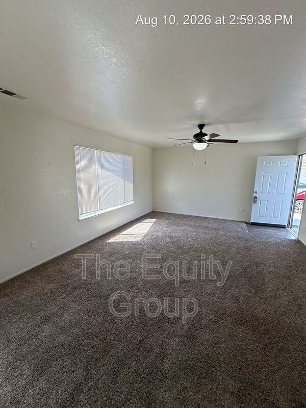 983 N Lynora St - Photo 2 of 17