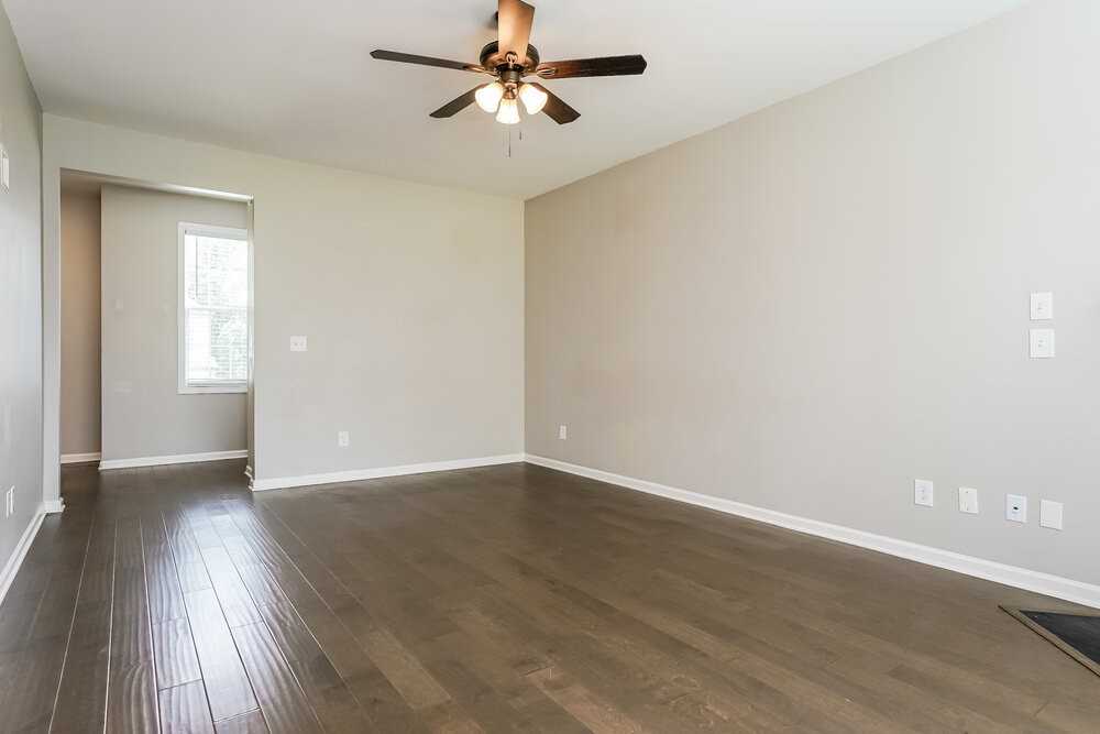332 Chamberlain Dr - Photo 4 of 17
