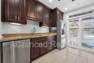 528 S Curley St - Photo 1 of 1