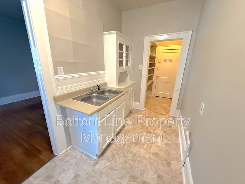 2108 E 7th St #3 - Photo 6 of 9
